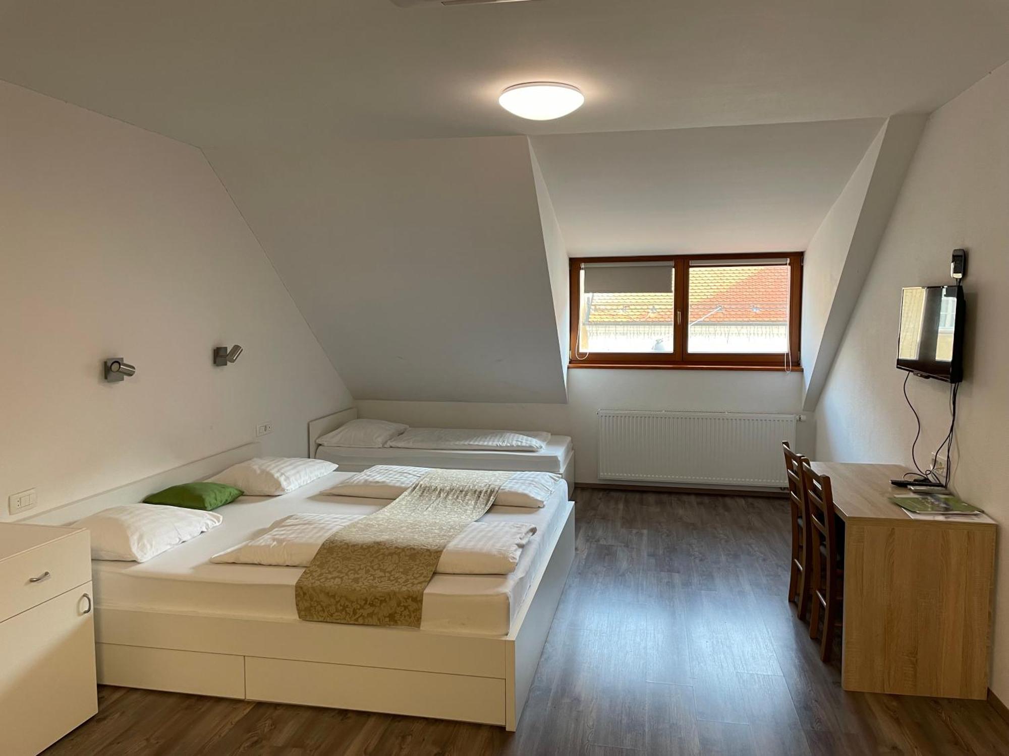 Guesthouse Stari Mayr Kranj Ngoại thất bức ảnh