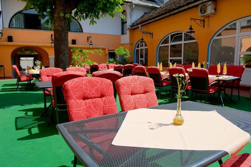 Guesthouse Stari Mayr Kranj Ngoại thất bức ảnh